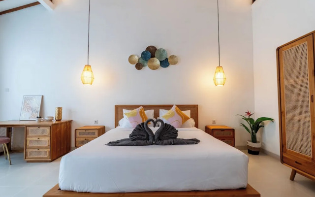 Casa Lova - Luxury 2 BR Villa with Pool