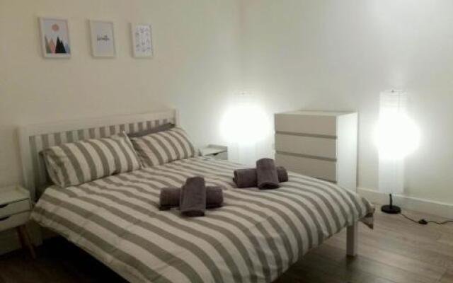 Euston Apartment