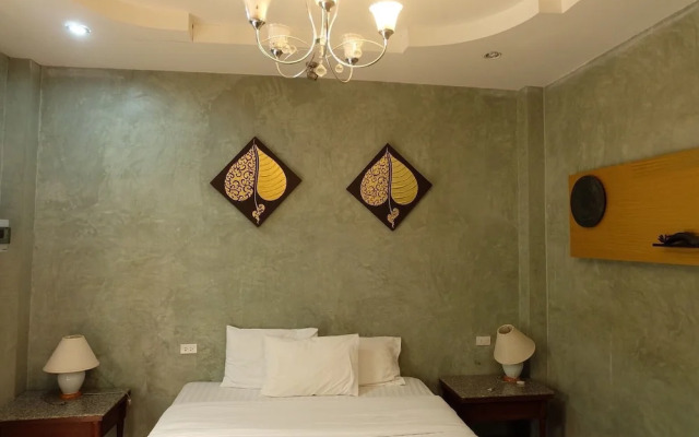 Phupha Varee Boutique Resort