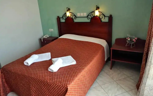 Hotel Samaras Beach