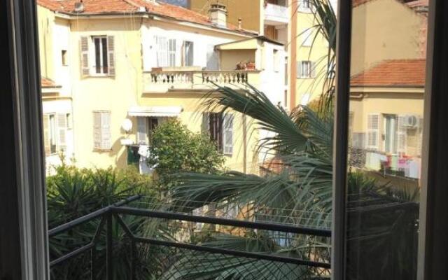 Lovely Apartment in Mention French Riviera