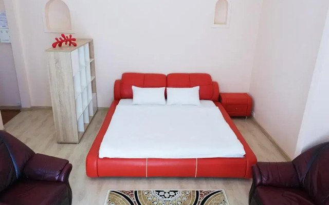 Roomer (Румер) на проспекте Независимости 60