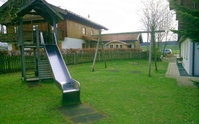 A8 Hotel im Darchinger Hof, Bed & Breakfast