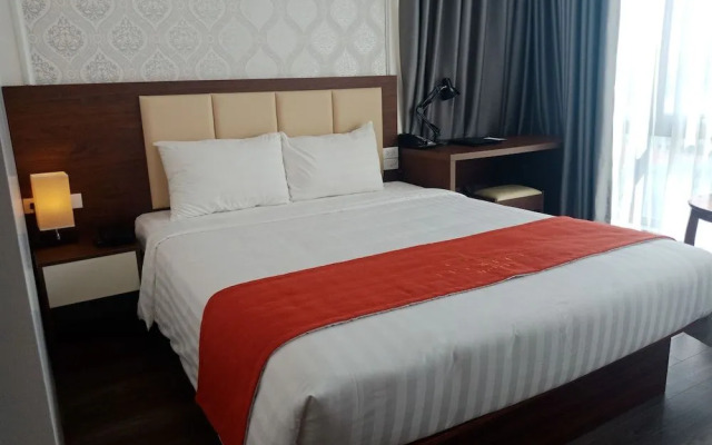 Luckful Hotel