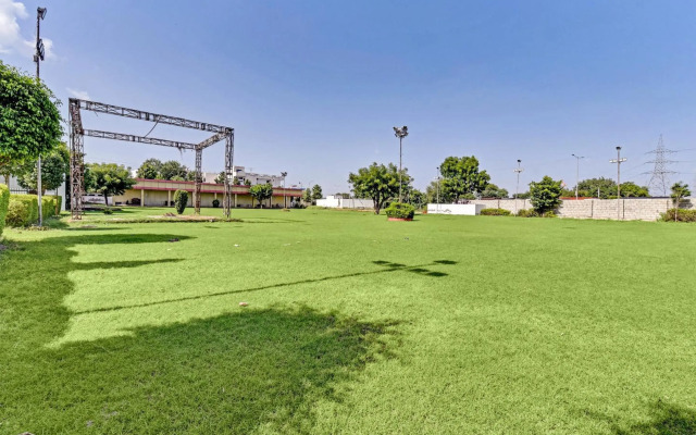 Collection O 83225 Hotel Shri Ganesh