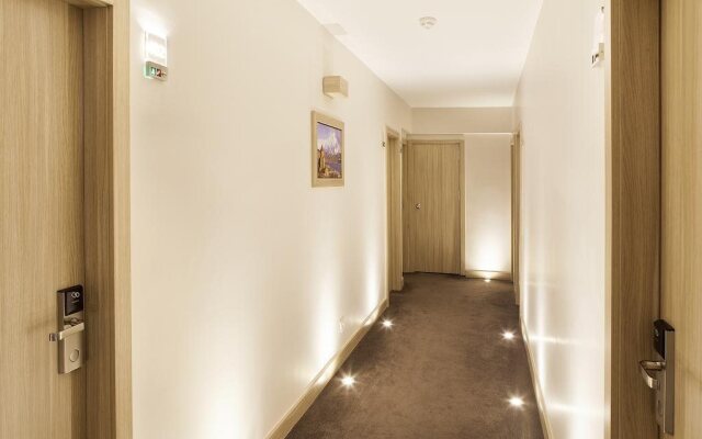 Emge Hotel