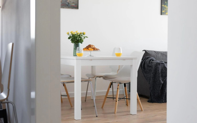 Apartments Left & Right with jacuzzi, 4 stars