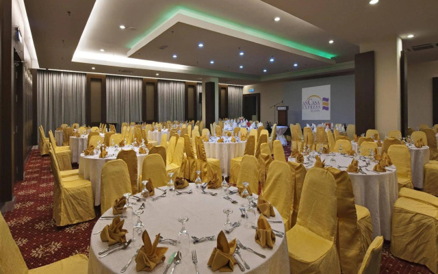 ZEN Rooms Ancasa Express @ Pudu