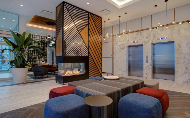 Homewood Suites by Hilton Montreal Downtown, QC