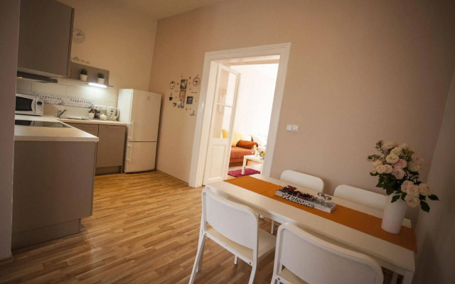 Lidicka Apartments