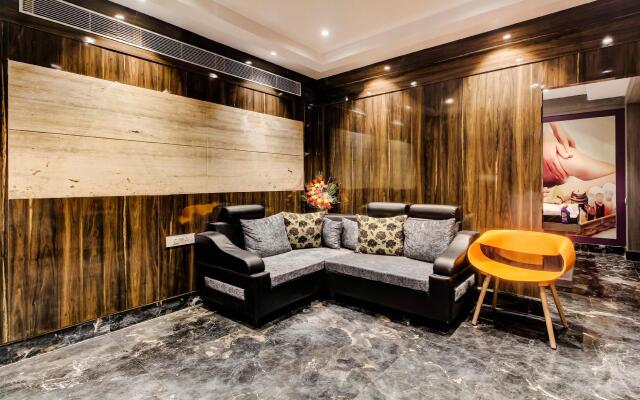 Treebo Premium Tahoora International