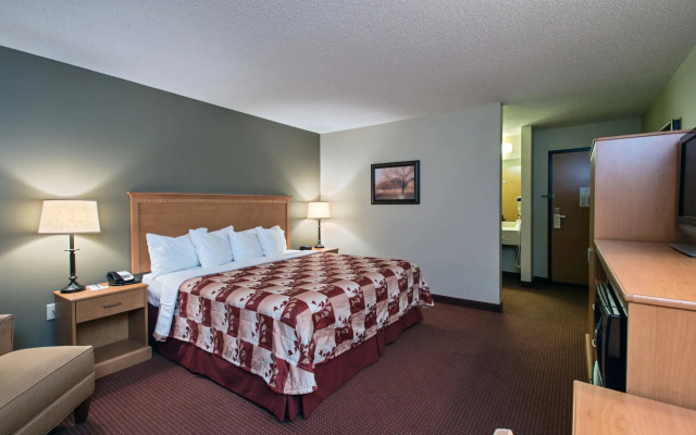 AmeriVu Inn & Suites - Waconia