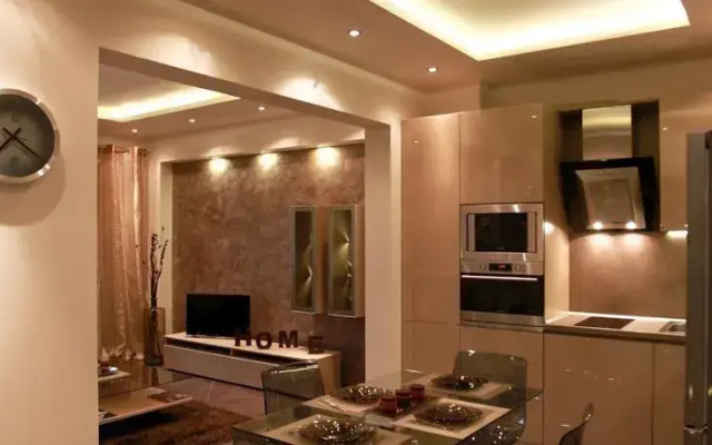 Brown Cottage Apartment