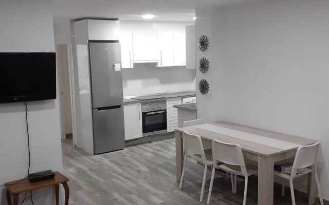 Spacious Holiday Home in Valencia near Sea