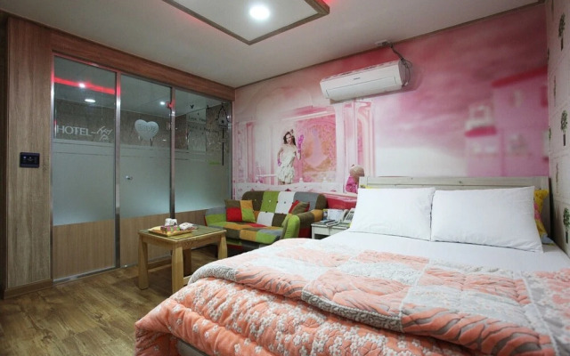 Seoul National Univ Stn Hotel Some