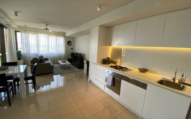 Zen by the Ocean - 1 BR Executive Apt