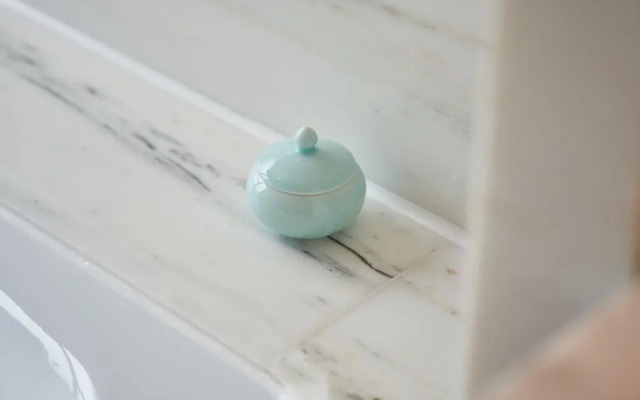 Voco Hangzhou Binjiang Minghao