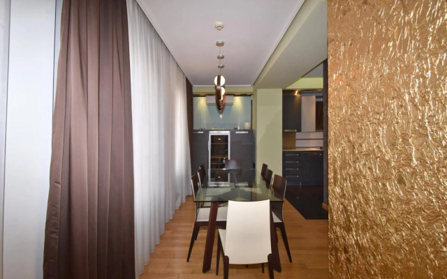 Teryan street, 3 bedrooms Luxury, Duplex apartment TT444