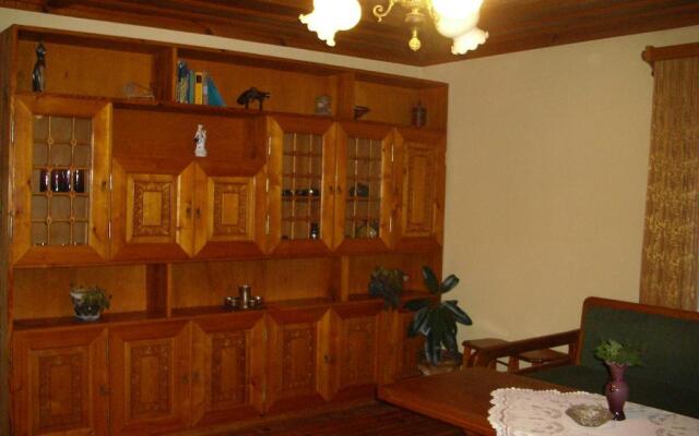 Dona Guest House