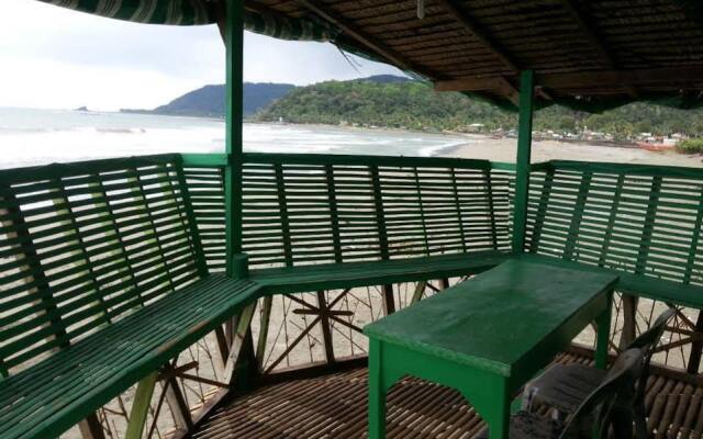 Flp Transient Hauz Guest House