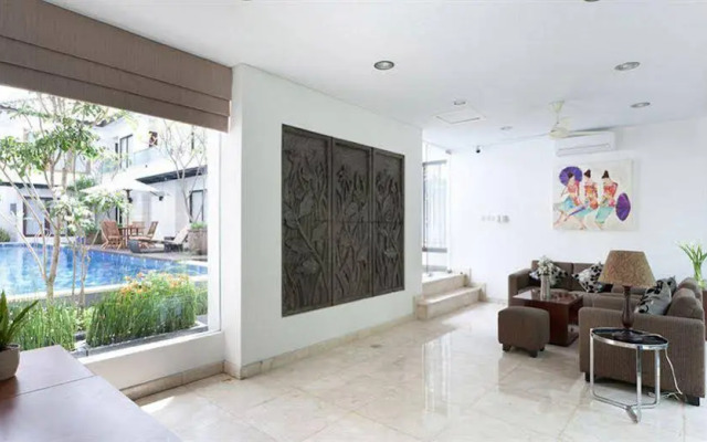 M Residence Menteng