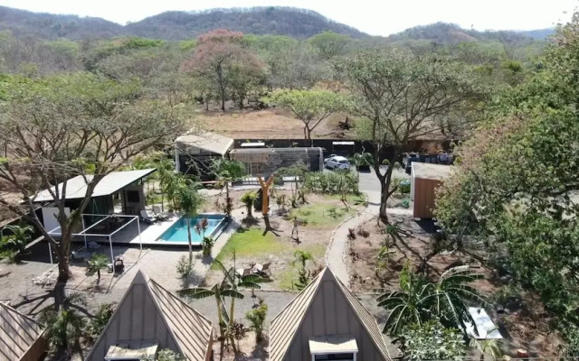 Pyramid Lodge Tamarindo Akhenaton