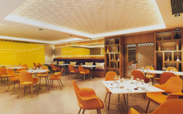 The whisper hotel