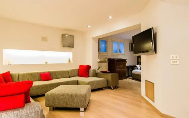 Luxury Apartment