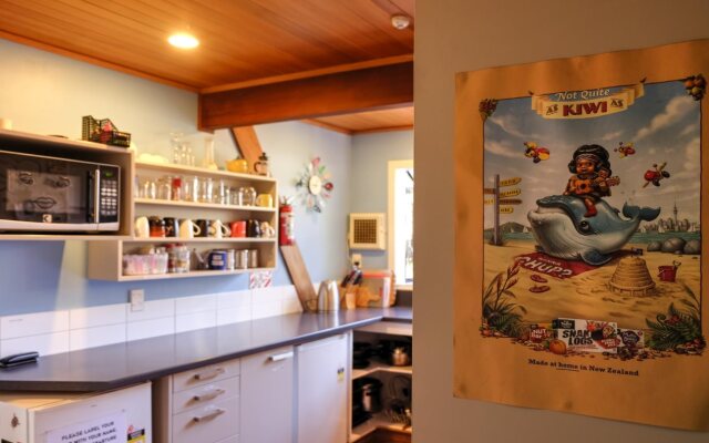 Haka Lodge Christchurch - Hostel