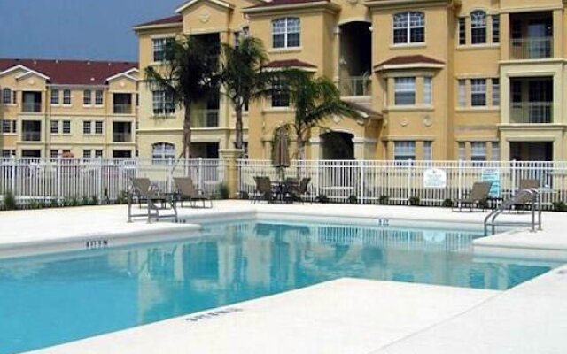 Alamo Vacation Rentals - Greater Orlando Area