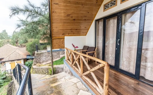 My Hill Eco-Lodge