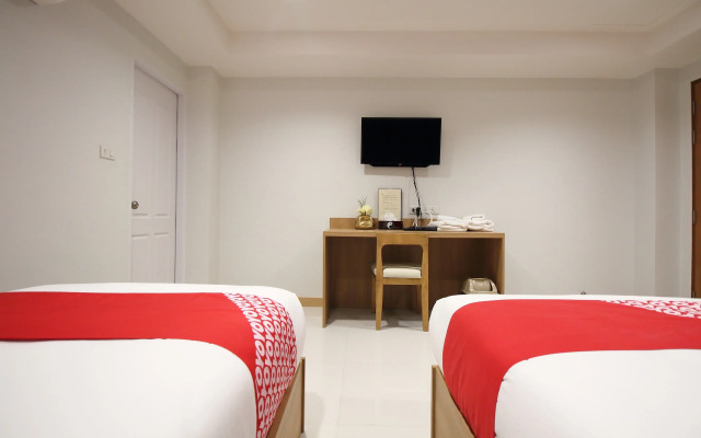 Super OYO 483 Pannee Hotel Khaosan