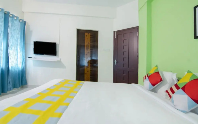 Six Gems by OYO Rooms