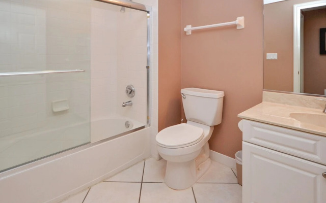 Tides Beach Club 5-354 by Vtrips