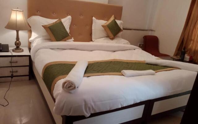 Hotel Shyam Palace