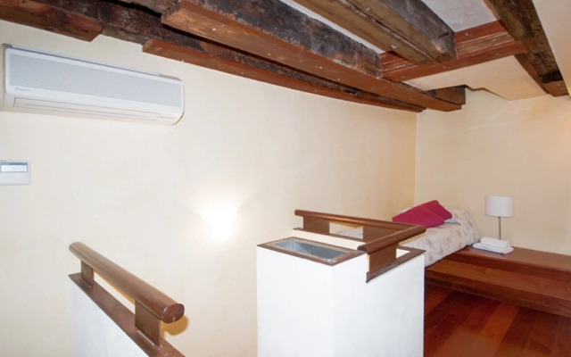 Doge Palace 3 - Locz