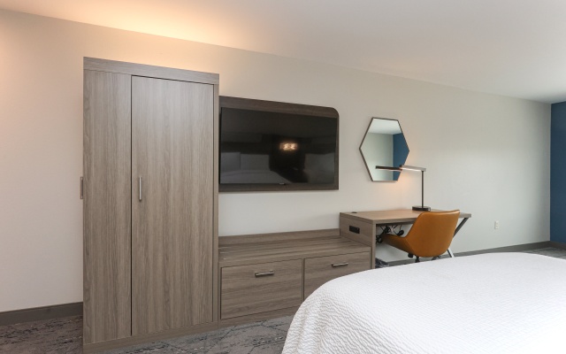 Holiday Inn Express Tulsa South Bixby by IHG