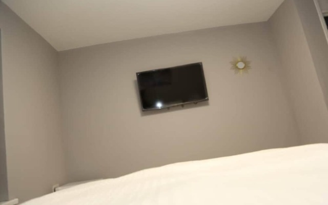 Room in House - Aa Guest Room5