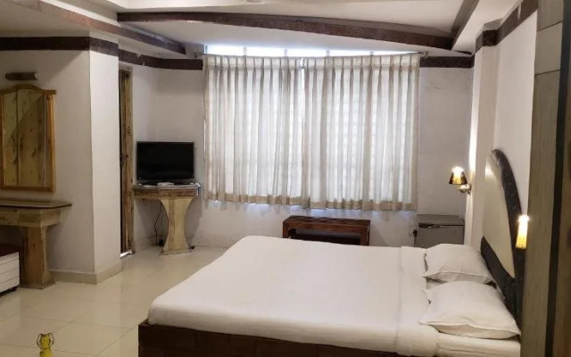Sarovar Hotel
