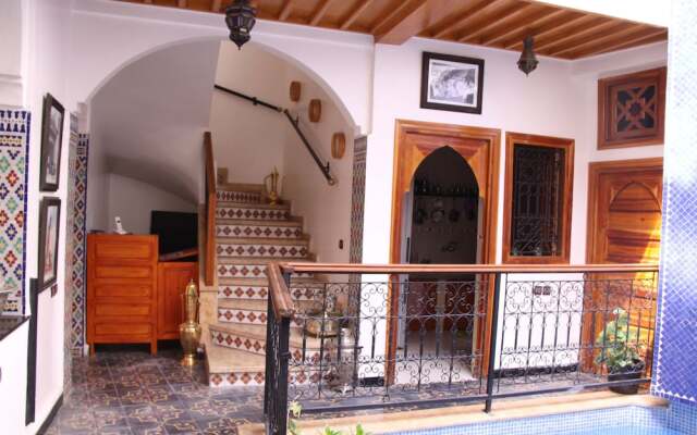 Riad Porte Des 5 Jardins