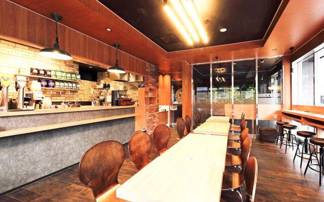 Hotel Livemax Shinsaibashi East