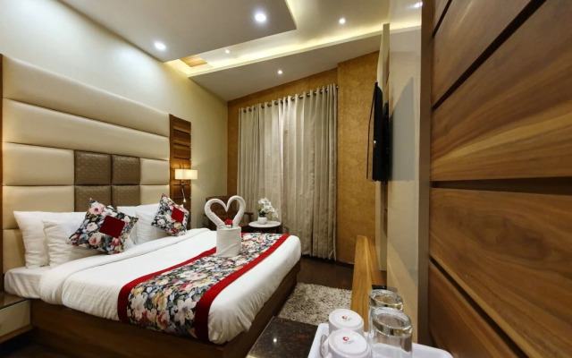 Hotel Makhan Residency