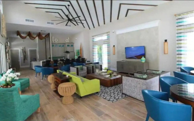 Incredible Large Home Minutes From Disney