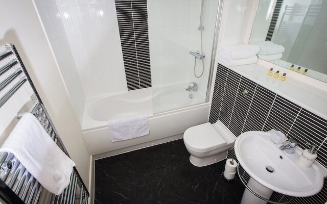 Meridian Tower Apartment