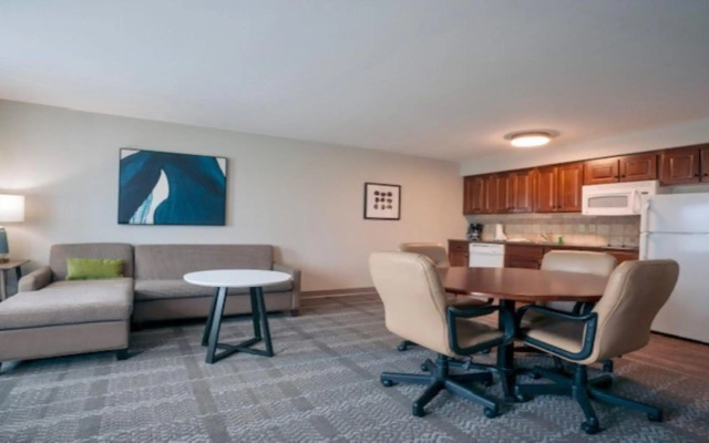 Staybridge Suites Akron-Stow-Cuyahoga Falls by IHG