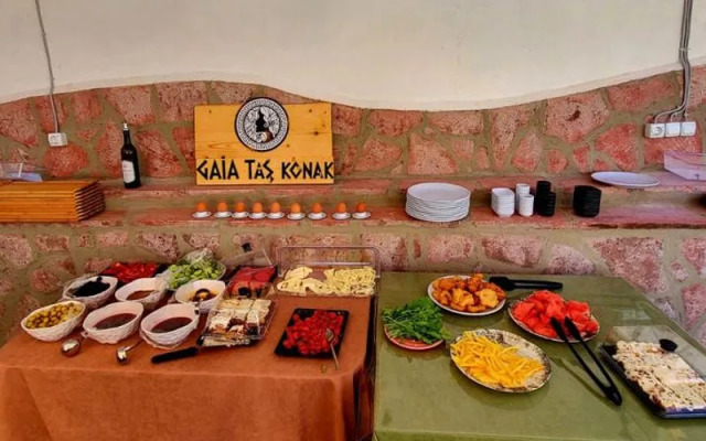 Gai̇a Taş Konak Geyi̇kli̇