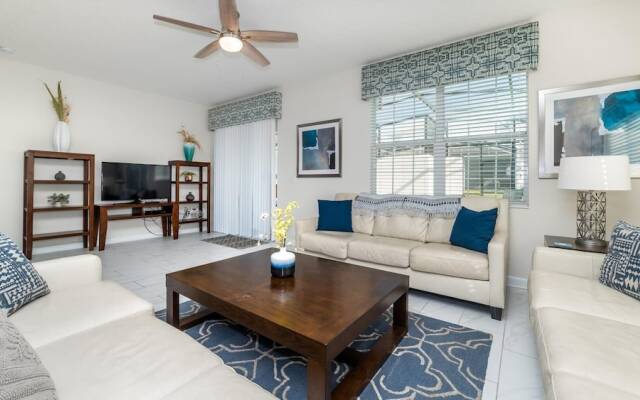 9051 Dogleg Drive