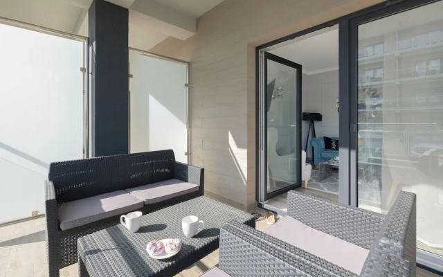 Apartments Five Seas by Renters