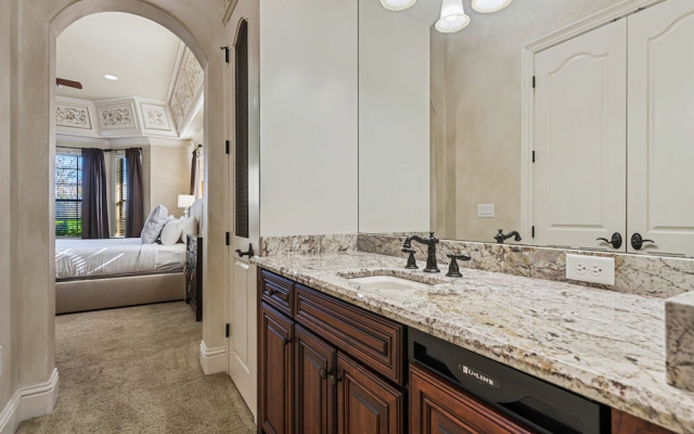 7811 Palmilla Court