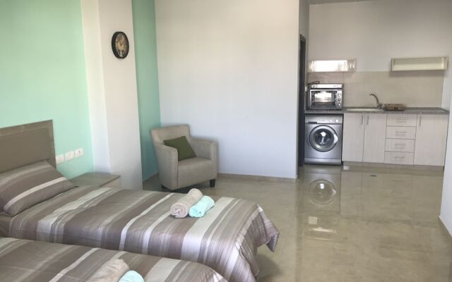 Luxurious Studios-Beit jala